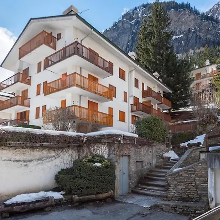 Montagne E Coccole - Happy アパート